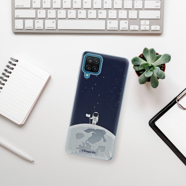 Silikonové pouzdro iSaprio - Samsung Galaxy A12 - On The Moon 10